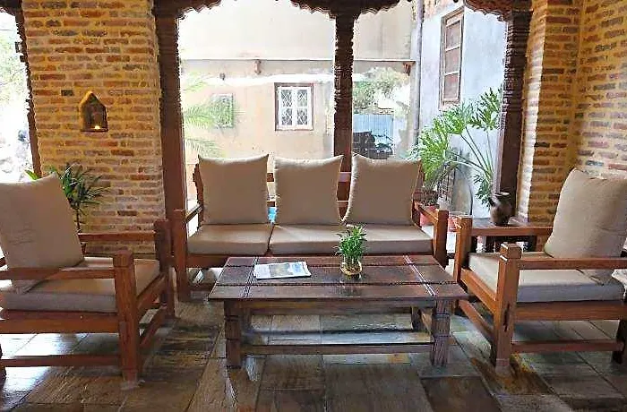 Hotel Pahan Chhen 4*